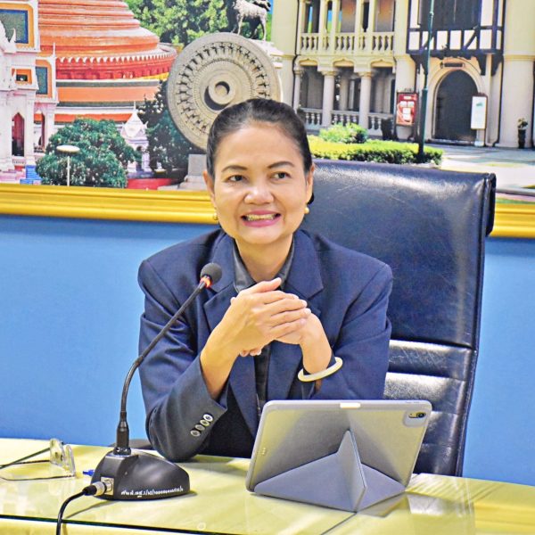 ดร.ณัฎฐิกา ลิ้มเฉลิม ผอ.สพป.นครปฐม เขต 1 ให้สัมภาษณ์เรื่อง “การศึกษาผลกระทบของนโยบายว่าด้วยการ…